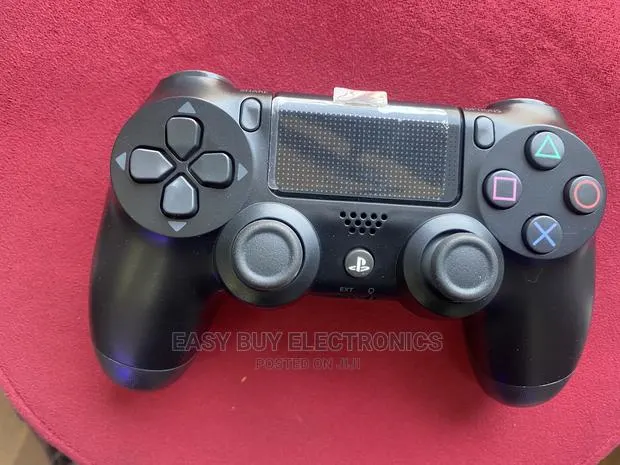 Sony Playstation Dualshock 4 Wireless Controller · Photo 1