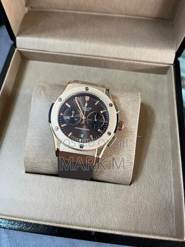 Brown Hublot · Photo 1