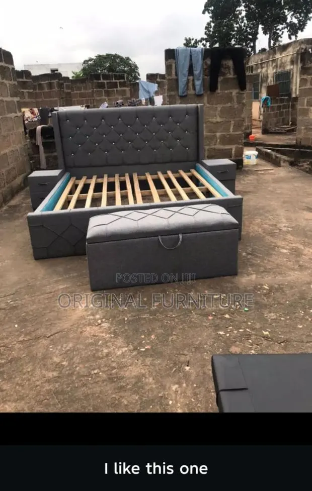 Queen Size Bed Frame Size Drawas and Ottoman · Photo 1