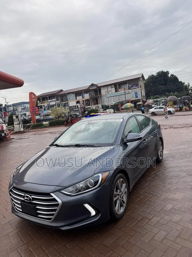 Hyundai Elantra 2018 Gray