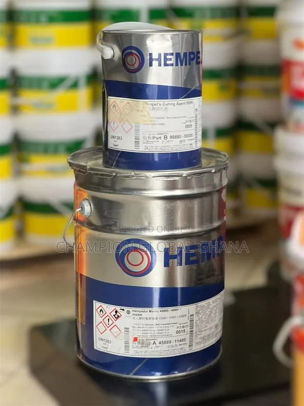 Hemperdurmastic Hempel Marine Paint · Photo 1