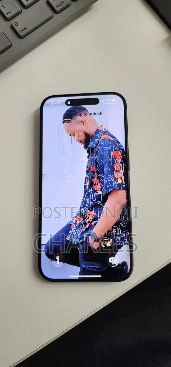 Apple iPhone 15 Pro 128 GB Blue · Photo 1