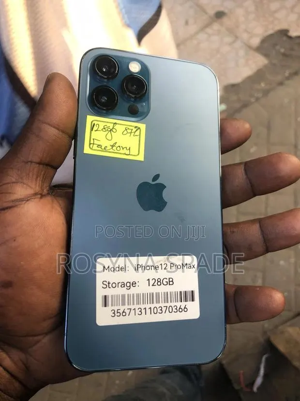 Apple iPhone 12 Pro Max 256 GB Black · Photo 1