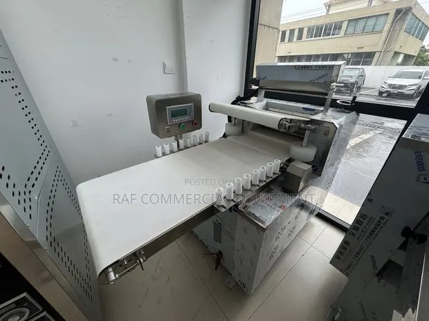 Automatic Dough Sheeter/Roller 10kg · Photo 1