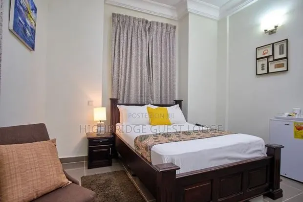 Three Bedroom Apartment at Highbridge Guest Lodge - Per Night · Photo 1