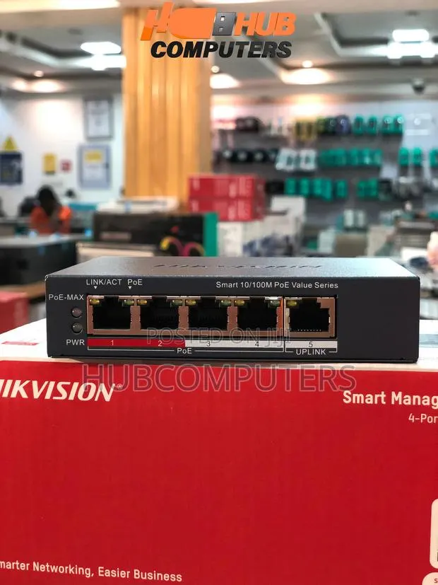Hikvision DS-3E1105P-EI/M 4 Port PoE Smart Managed Switch · Photo 1