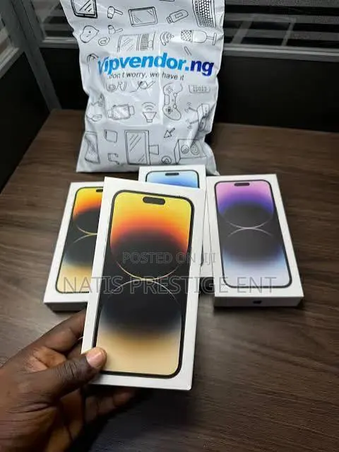 New Apple iPhone 14 Pro Max 256 GB Gold · Photo 1