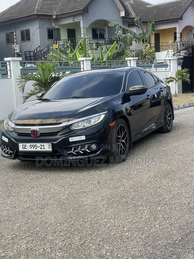 Honda Civic 2018 Black · Photo 1