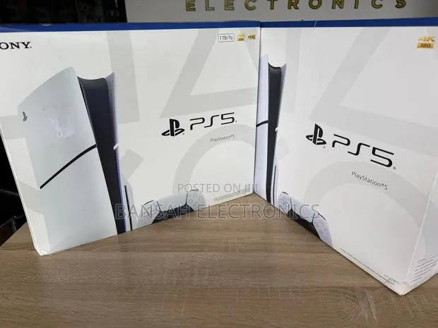 Play Station 5 · Photo 1