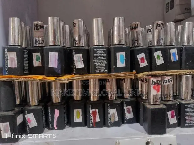 Nail Gel Polish (Varieties Of Color) · Photo 1