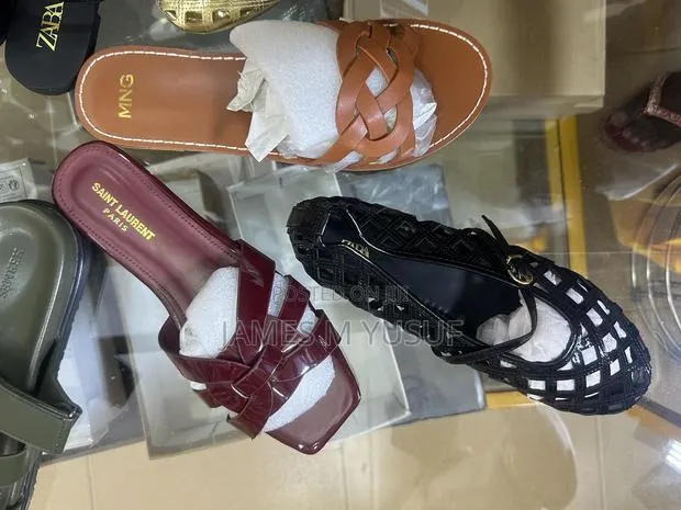 Original Mongo Slipper for Cool Price · Photo 1