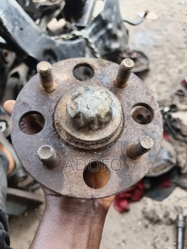 Honda Fit Back Hub Bearing From 2006 to 2022 · Photo 1