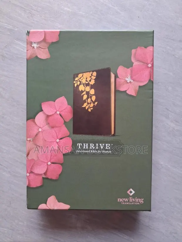 Thrive Devotional Bible for Women (NLT) With Thumb Index · Photo 1
