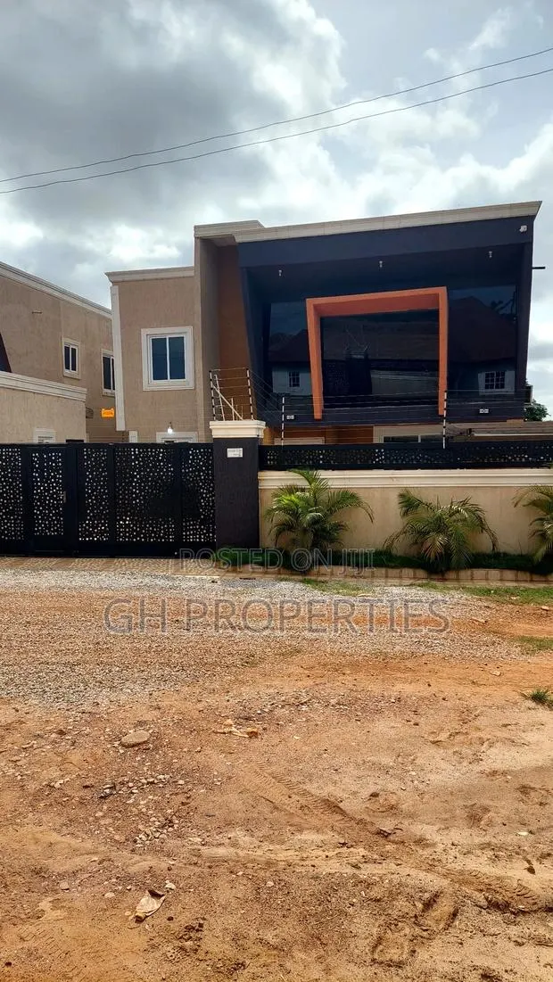 4bdrm House in Yabe, Kumasi Metropolitan for sale · Photo 1