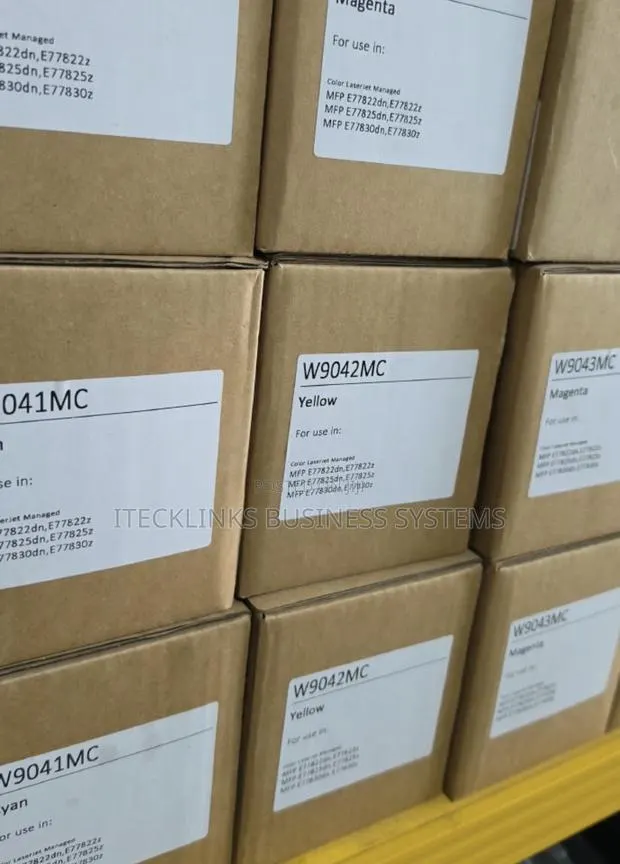 W9042MC Black Toner · Photo 1
