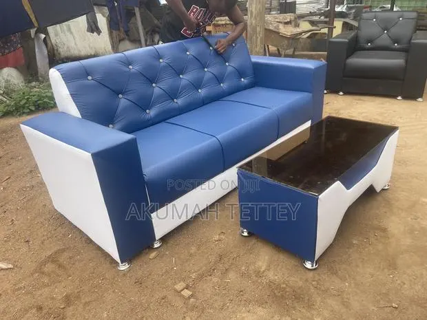 3in One With Center Table for Sell · Photo 1