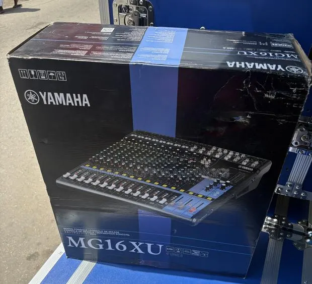 Yamaha MG16XU · Photo 1