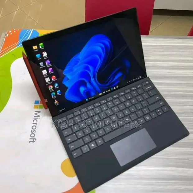 New Laptop Microsoft Surface Pro 6 16GB Intel Core i7 SSD 512GB · Photo 1
