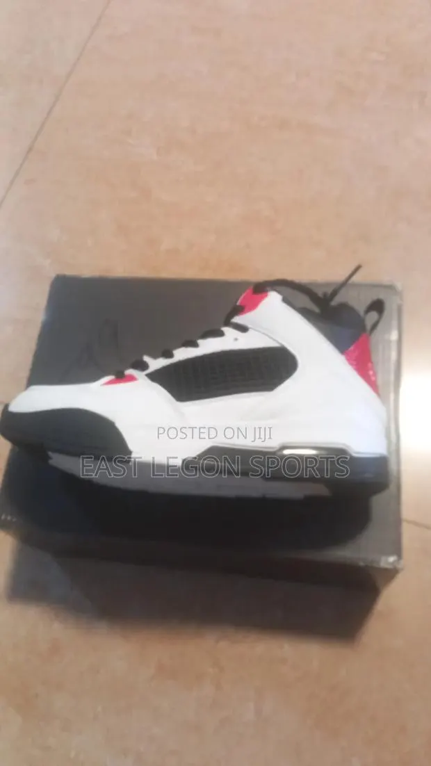 Everlast Layup Kids Sneakers · Photo 1