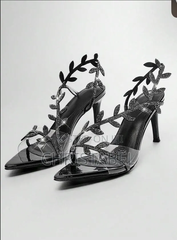 Ladies Trendy Leaf Glitter Black Heel · Photo 1