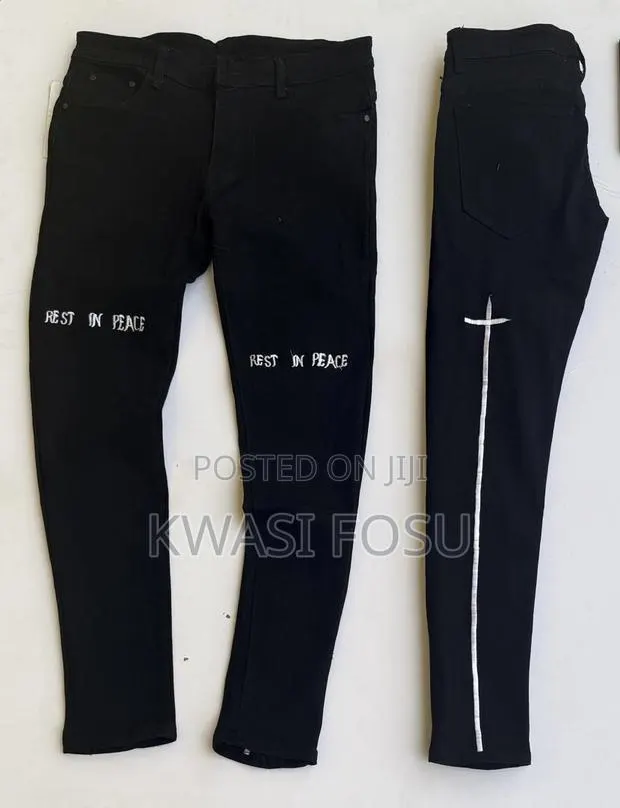 Rest in Pace Jeans · Photo 1
