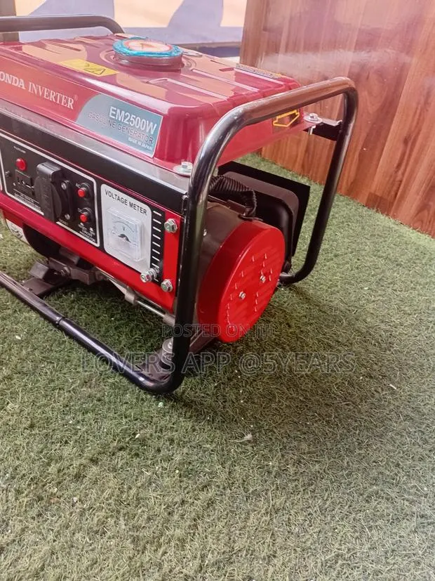 Compact Portable Power Generator Gasoline Generator · Photo 1