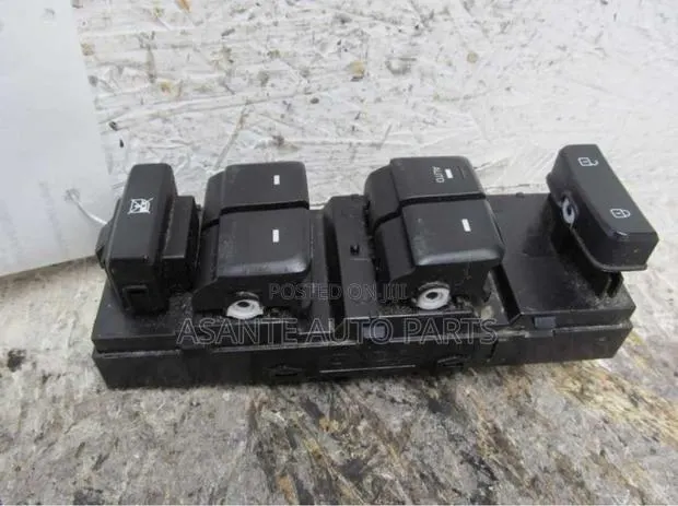 Hyundai Sonata 2015-2019 Power Window Switch · Photo 1