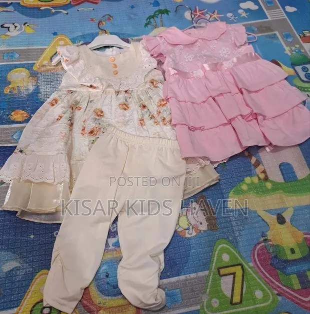3 Pieces Baby Girl Dress 0 to 6months ( Reduced to Clear) · Photo 1