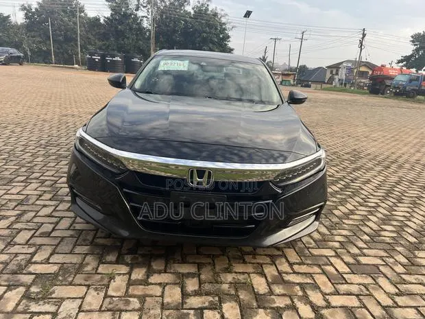 Honda Accord 2019 Black · Photo 1