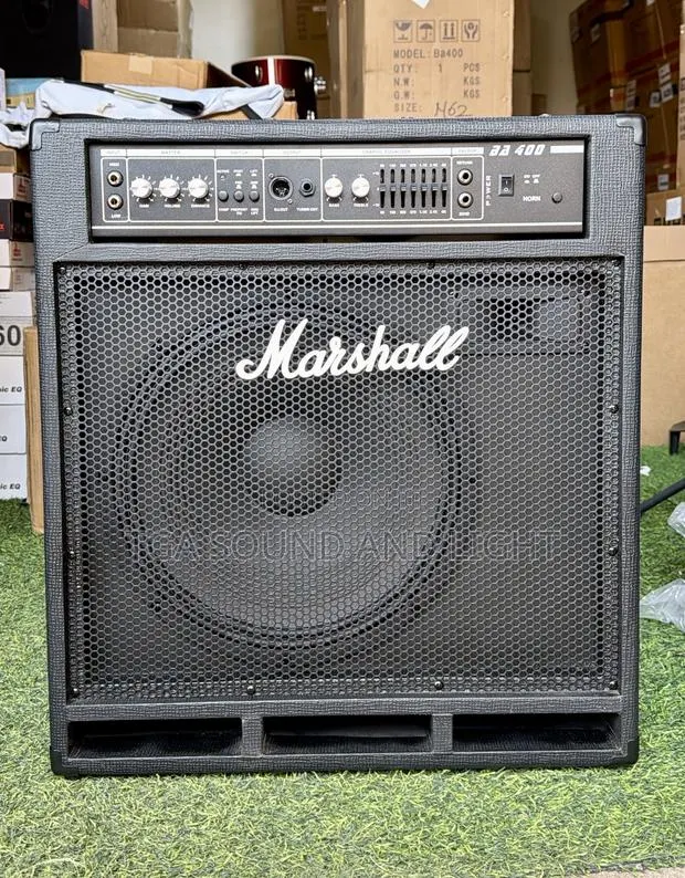 Marshall Ba400 400 Watts Bass Guitar Combo · Photo 1