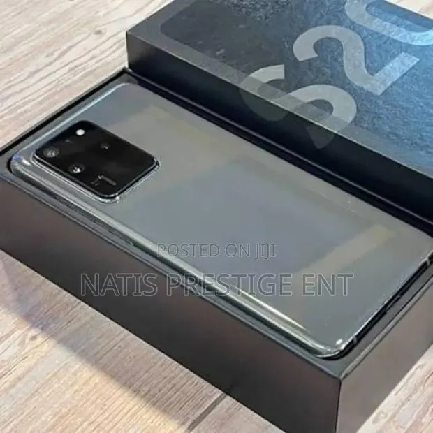 New Samsung Galaxy S20 128 GB Black · Photo 1