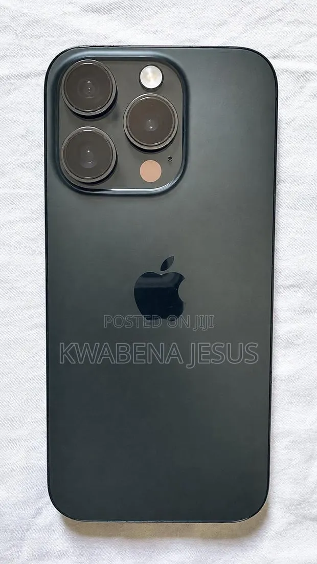 Apple iPhone 15 Pro 256 GB Black · Photo 1