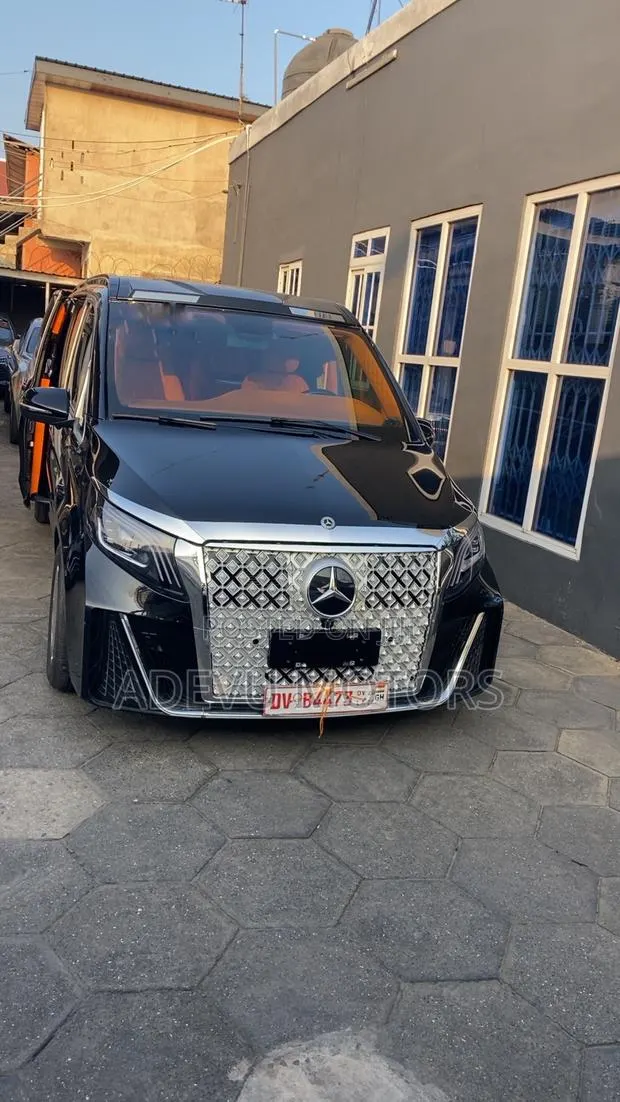 Mercedes-Benz VS680L Maybach 2025 Black