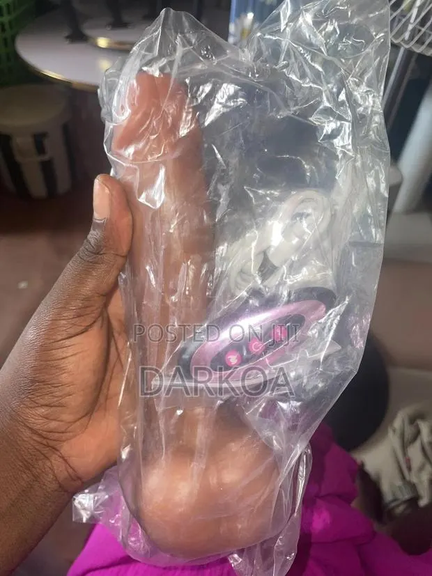 Remote Controlled Dildo Sex Toy · Photo 1