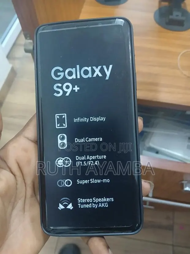 Samsung Galaxy S9 Plus 64 GB Blue · Photo 1