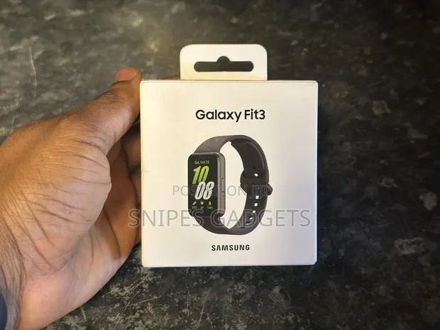 Samsung Galaxy Fit3 Smart Watch · Photo 1