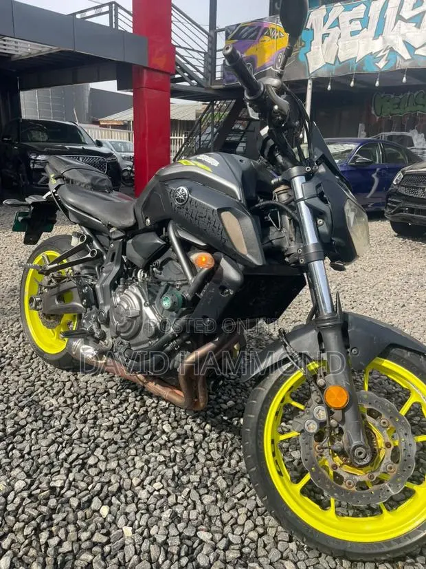 Yamaha MT-07 2018 Black · Photo 1