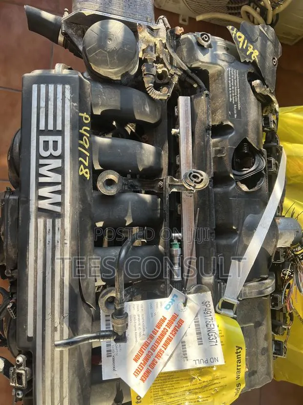 BMW N52 Engine · Photo 1