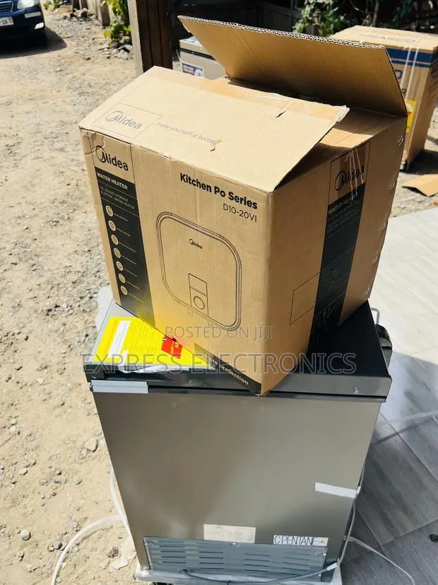 10l Water Heater Midea · Photo 1