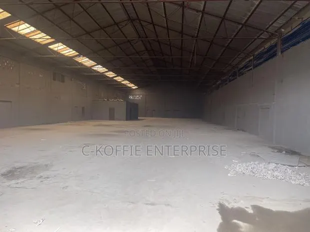 1210 SQM Warehouse at North Kaneshie Industrial Area · Photo 1