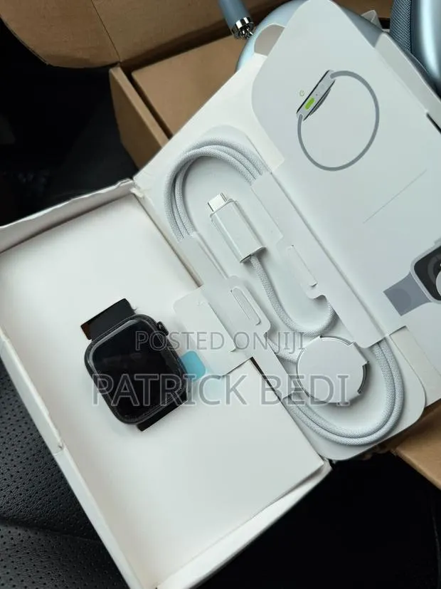 Apple Watch Series 10 · Photo 1