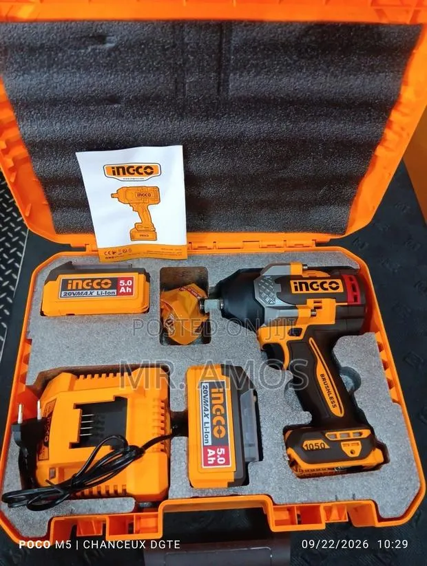 1050Nm Cordless Impact Wrench With 2x 5.0Ah Batteries - CIWLI201056 · Photo 1