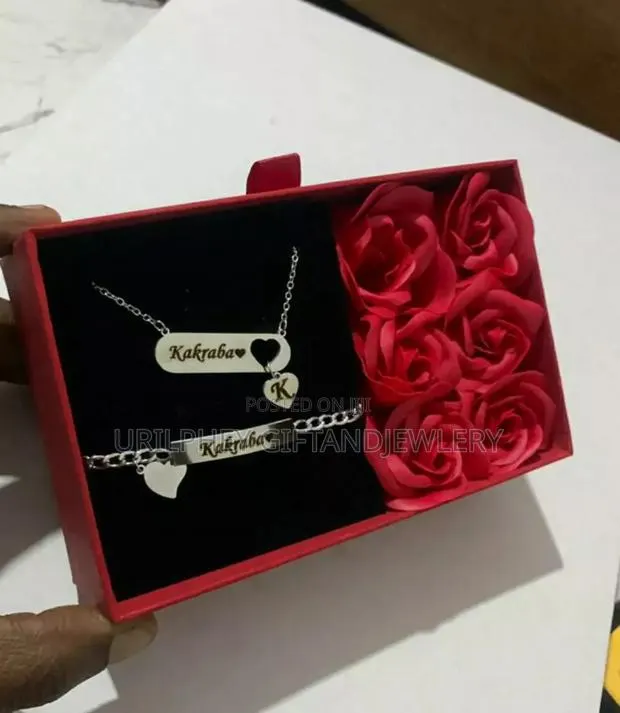 Gift Customize Necklace With Bracelet · Photo 1