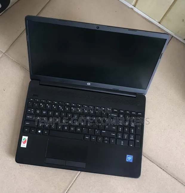 Laptop HP 15 4GB Intel Pentium HDD 500GB · Photo 1