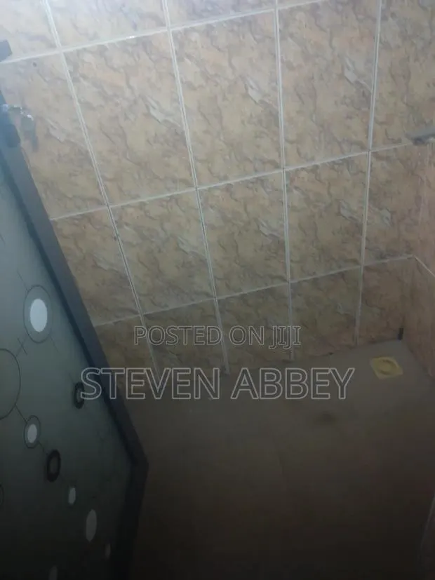 1bdrm Apartment in Adom Agency, Teshie for rent · Photo 1