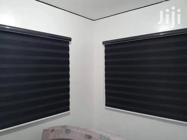 Free Installation Curtains Blinds · Photo 1