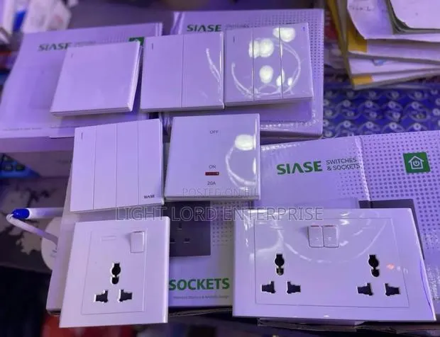 Genesis Saise 30years Warranty Socket and Switches · Photo 1