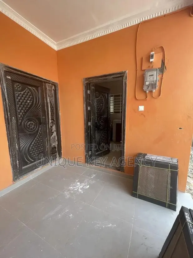 2bdrm Apartment in Unique Key Agency, Teshie for rent · Photo 1