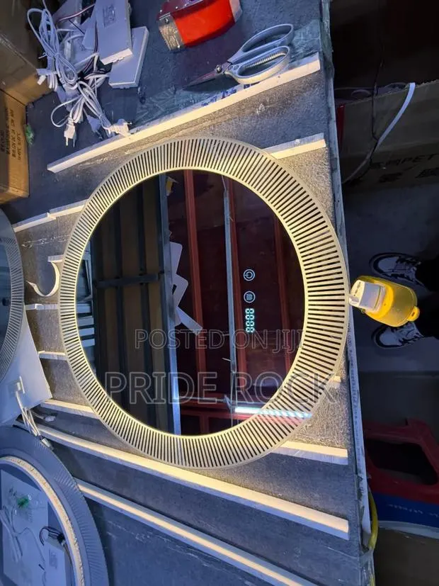 Round Led Mirror 60cm · Photo 1