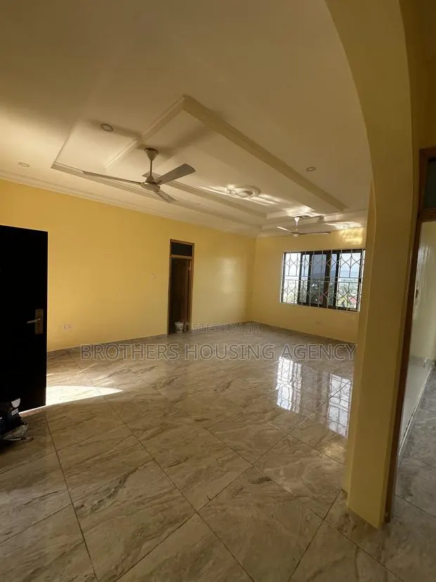 2bdrm Apartment in Brothers Properties, New-Juaben Municipal for rent · Photo 1